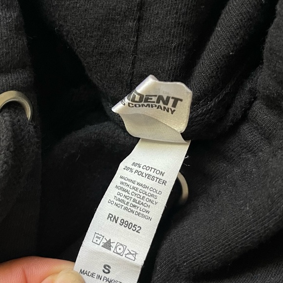 Lil Tracy black bunny tour hoodie men’s small - Picture 5 of 5